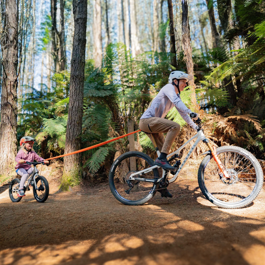 Sangle de traction élastique Shotgun Tow Rope reliant un vélo adulte à un vélo enfant