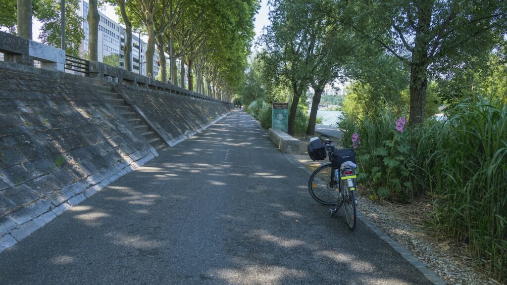 Les voies lyonnaises expliquent la remontée de la ville au baromètre des villes cyclables 2025