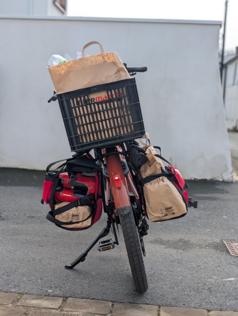 Faire ses courses à vélo grâce aux sacoches Bakkie