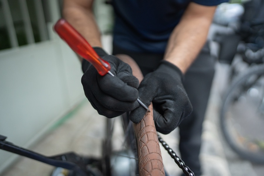 réparateur vélo électrique remontage roue atelier mobile domicile Strasbourg