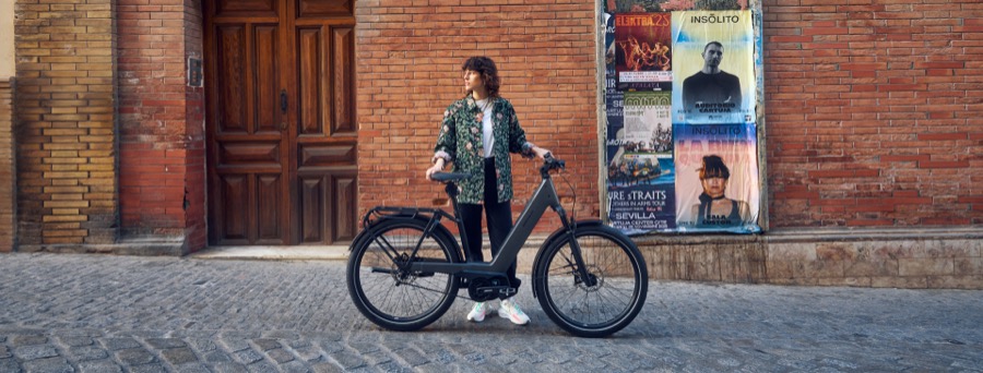 vélo électrique femme Riese et Müller Nevo5 cadre bas