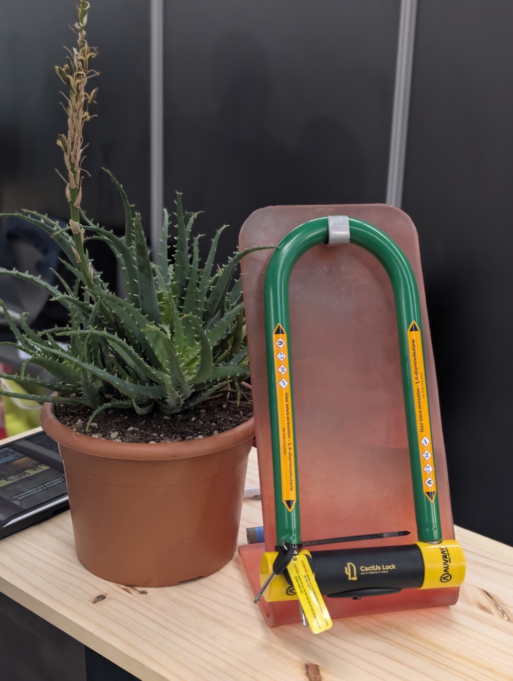CactUs Lock antivol vélo gaz dissuasif odeur cadavre salon Vélo in Paris 2026
