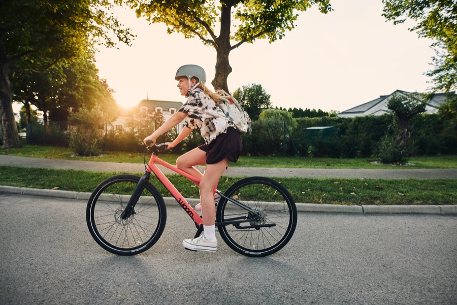 Vélo enfant Woom 24 pouces ultraléger pour enfant de 8 à 12 ans
