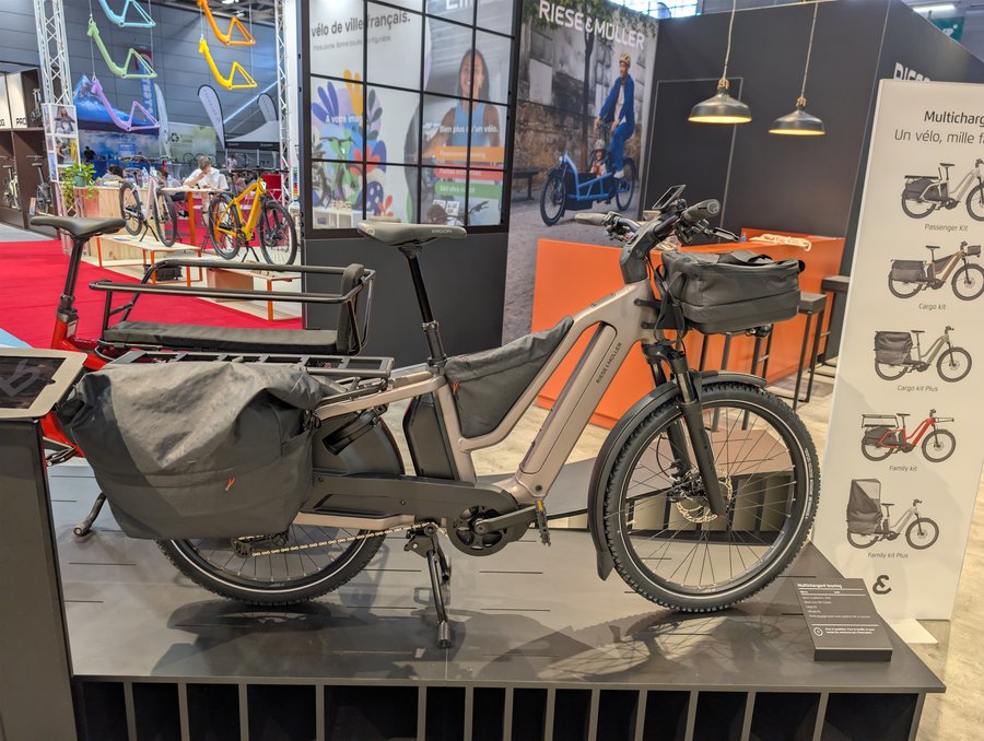 Riese & Müller Multicharger 4 longtail électrique en configuration passager aux ProDays 2026
