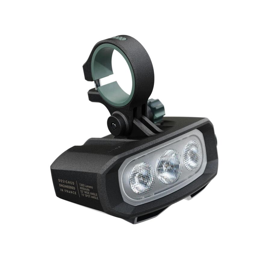 Phare avant vélo Decathlon FL940 pour chemin non éclairé : trois LED et collier de guidon